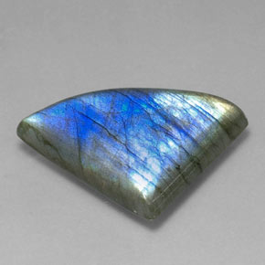 Labradorite multicolore naturelle forme fantaisie, 30,50 ct, translucide