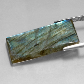 Labradorite multicolore naturelle baguette, 29,87 ct, translucide