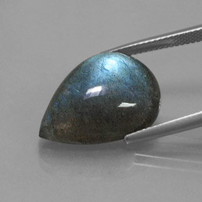 Labradorite Multicolore naturelle En forme de poire, 12.61 ct, Translucide
