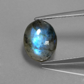 Labradorite Multicolore naturelle Coupe ovale, 4.06 ct, Translucide