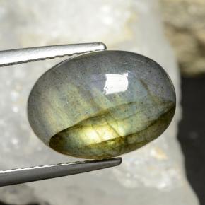 Labradorite Multicolore naturelle Coupe ovale, 8.44 ct, Translucide