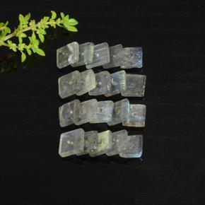 Achetez naturel 8.86ct Multicolore Labradorite gems, Carré, En provenance Madagascar chez GemSelect. En stock, livraison internationale!