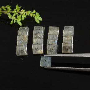 Achetez naturel 7.92ct Multicolore Labradorite gems, Carré, En provenance Madagascar chez GemSelect. En stock, livraison internationale!