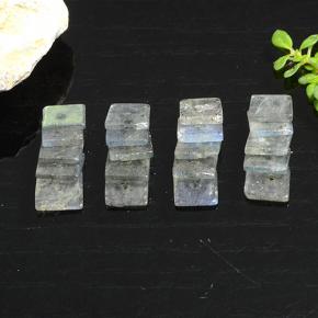 Achetez naturel 6.44ct Multicolore Labradorite gems, Carré, En provenance Madagascar chez GemSelect. En stock, livraison internationale!