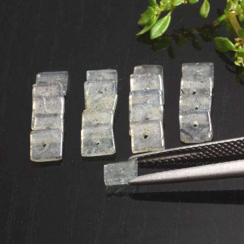 Achetez naturel 4,50ct multicolore labradorite gems, carré, en provenance madagascar chez gemselect. en stock, livraison internationale!