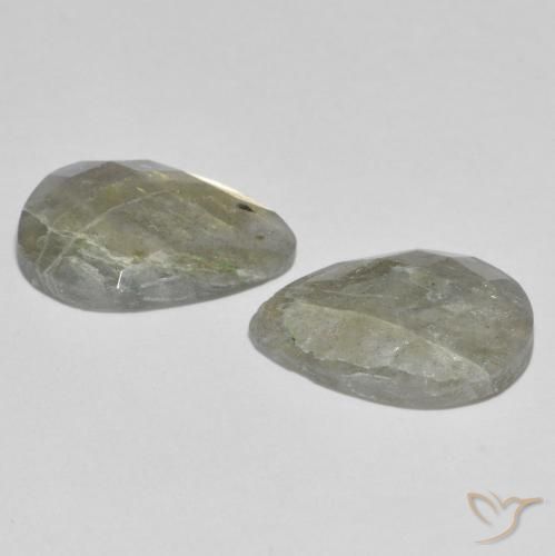 Shop natural 10.81ct Multicolore Labradorite gems, En forme de poire, from Madagascar at GemSelect. In stock, global shipping!