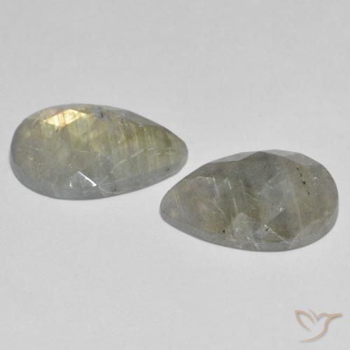 Shop natural 13.66ct Multicolore Labradorite gems, En forme de poire, from Madagascar at GemSelect. In stock, global shipping!