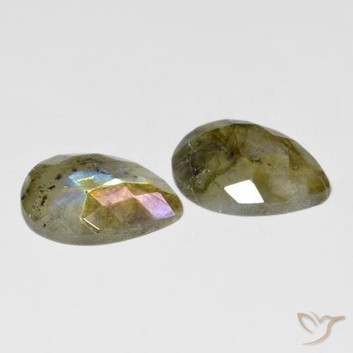 Shop natural 15.67ct Multicolore Labradorite gems, En forme de poire, from Madagascar at GemSelect. In stock, global shipping!