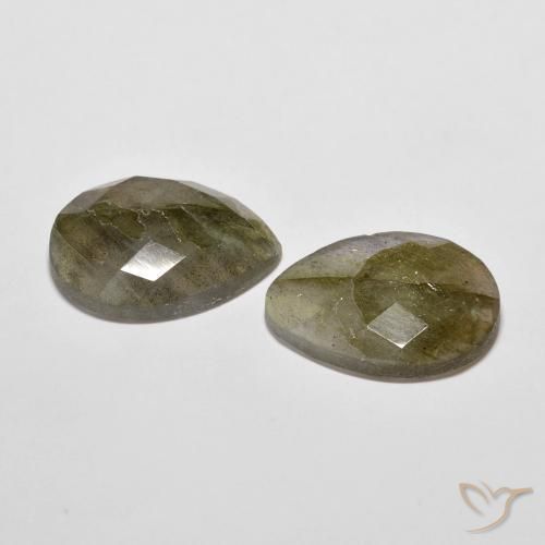 Shop natural 11.87ct Multicolore Labradorite gems, En forme de poire, from Madagascar at GemSelect. In stock, global shipping!