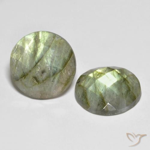 Shop natural 17.56ct Multicolore Labradorite gems, Tour, from Madagascar at GemSelect. In stock, global shipping!