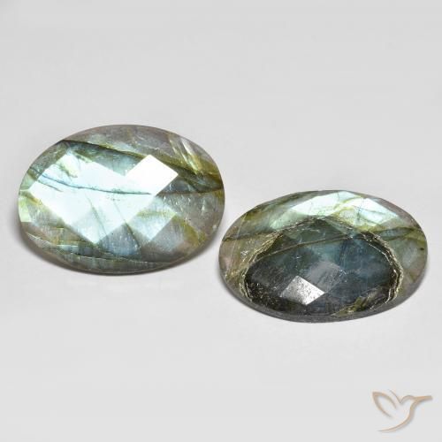 Shop natural 32.94ct Multicolore Labradorite gems, ovale, from Madagascar at GemSelect. In stock, global shipping!