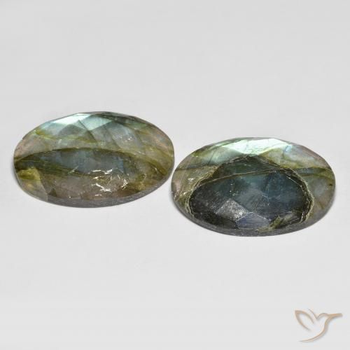 Shop natural 32.94ct Multicolore Labradorite gems, ovale, from Madagascar at GemSelect. In stock, global shipping!