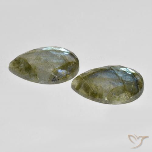 Shop natural 22.95ct Multicolore Labradorite gems, En forme de poire, from Madagascar at GemSelect. In stock, global shipping!