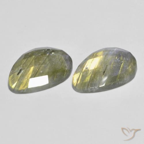 Shop natural 9.34ct Multicolore Labradorite gems, En forme de poire, from Madagascar at GemSelect. In stock, global shipping!