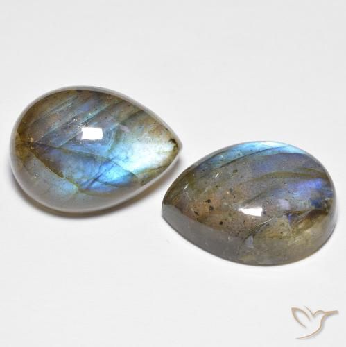 Shop natural 18.90ct Multicolore Labradorite gems, En forme de poire, from Madagascar at GemSelect. In stock, global shipping!