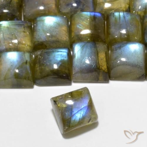 Labradorite Multicolore naturelle Carré, 1.46 ct, Translucide
