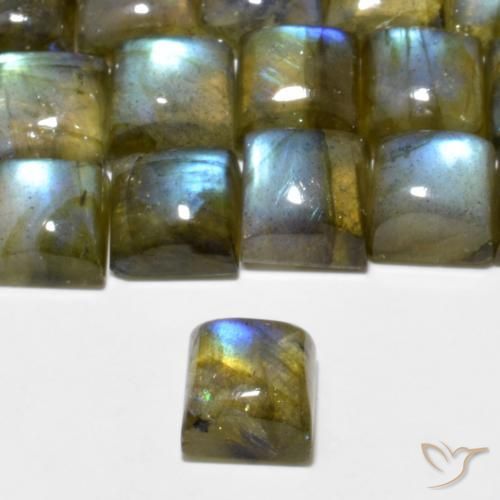 Labradorite Multicolore naturelle Carré, 1.46 ct, Translucide