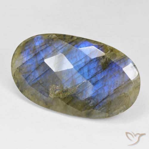 Labradorite Multicolore naturelle ovale, 30.99 ct, Opaque