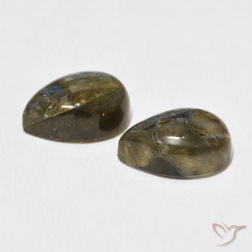 Shop natural 7.50ct Multicolore Labradorite gems, En forme de poire, from Madagascar at GemSelect. In stock, global shipping!