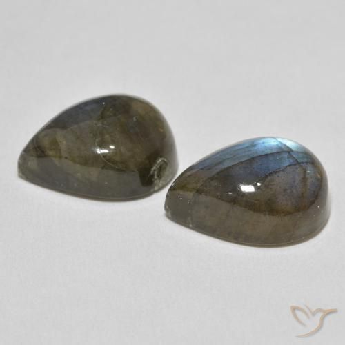 Shop natural 19.10ct Multicolore Labradorite gems, En forme de poire, from Madagascar at GemSelect. In stock, global shipping!