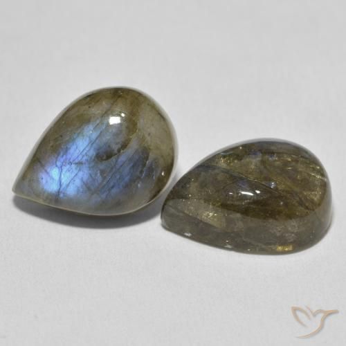 Shop natural 19.10ct Multicolore Labradorite gems, En forme de poire, from Madagascar at GemSelect. In stock, global shipping!