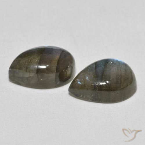 Shop natural 7.45ct Multicolore Labradorite gems, En forme de poire, from Madagascar at GemSelect. In stock, global shipping!