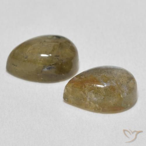Shop natural 3.44ct Multicolore Labradorite gems, En forme de poire, from Madagascar at GemSelect. In stock, global shipping!