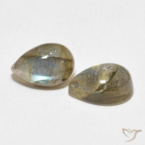 Shop natural 3.53ct Multicolore Labradorite gems, En forme de poire, from Madagascar at GemSelect. In stock, global shipping!