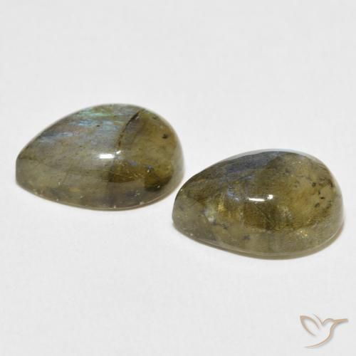 Shop natural 12.40ct Multicolore Labradorite gems, En forme de poire, from Madagascar at GemSelect. In stock, global shipping!