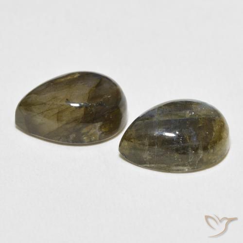 Shop natural 12.84ct Multicolore Labradorite gems, En forme de poire, from Madagascar at GemSelect. In stock, global shipping!