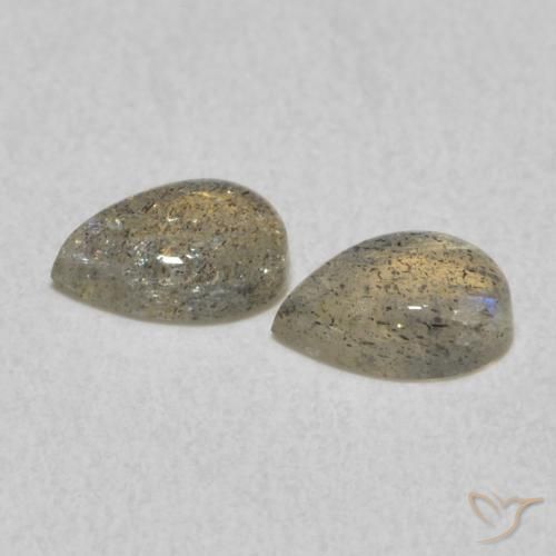 Shop natural 0.83ct Multicolore Labradorite gems, En forme de poire, from Madagascar at GemSelect. In stock, global shipping!
