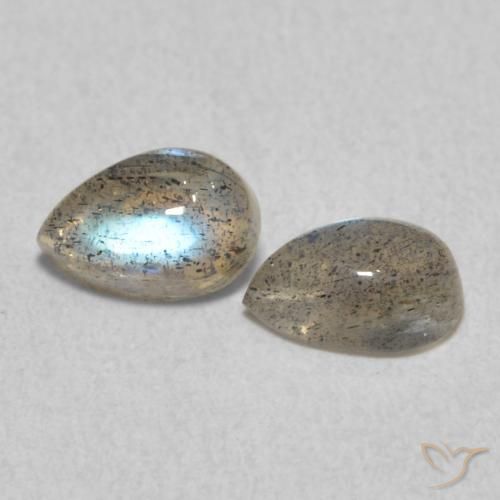 Shop natural 1.02ct Multicolore Labradorite gems, En forme de poire, from Madagascar at GemSelect. In stock, global shipping!