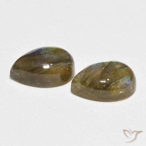 Shop natural 7.64ct Multicolore Labradorite gems, En forme de poire, from Madagascar at GemSelect. In stock, global shipping!