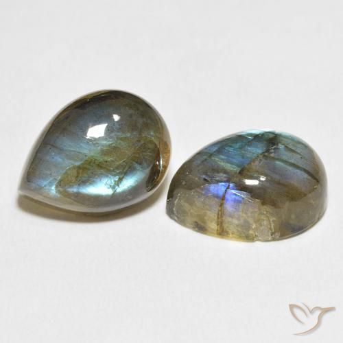 Shop natural 21.28ct Multicolore Labradorite gems, En forme de poire, from Madagascar at GemSelect. In stock, global shipping!
