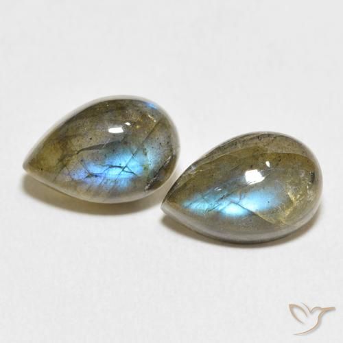 Shop natural 8.16ct Multicolore Labradorite gems, En forme de poire, from Madagascar at GemSelect. In stock, global shipping!