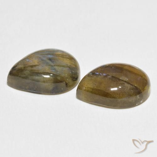 Shop natural 16.50ct Multicolore Labradorite gems, En forme de poire, from Madagascar at GemSelect. In stock, global shipping!