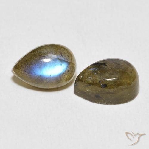 Shop natural 5.36ct Multicolore Labradorite gems, En forme de poire, from Madagascar at GemSelect. In stock, global shipping!