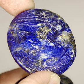 Lapis-lazuli bleue naturelle forme fantaisie, 48,98 ct, opaque