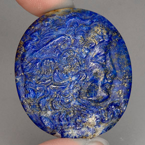 Lapis-lazuli bleue naturelle forme fantaisie, 42,59 ct, opaque