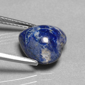 Lapis-lazuli bleue naturelle forme de coeur, 3,85 ct, opaque