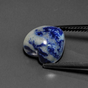 Lapis-lazuli Bleu royal naturelle Forme de coeur, 6.07 ct, Opaque