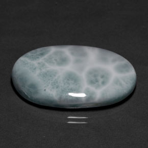 Larimar vert naturelle coupe ovale, 32,38 ct, opaque