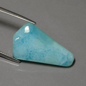 Larimar bleue naturelle forme fantaisie, 15,19 ct, opaque