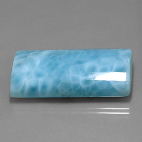 Larimar bleue naturelle baguette, 67,95 ct, opaque