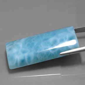 Larimar bleue naturelle baguette, 67,95 ct, opaque