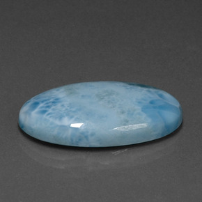 Larimar bleue naturelle coupe ovale, 17,93 ct, opaque