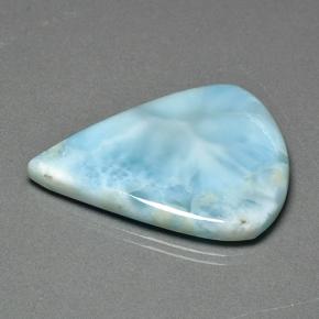 Larimar bleu verdâtre léger naturelle en forme de poire, 46,95 ct, opaque