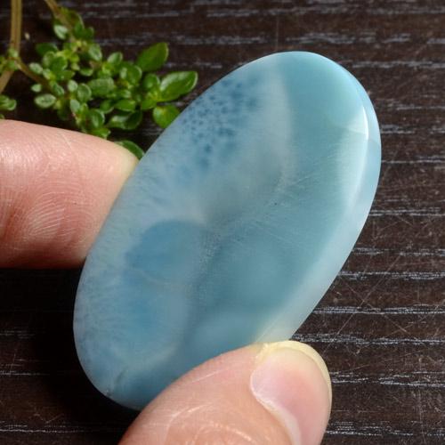 Larimar bleue naturelle coupe ovale, 51,45 ct, opaque