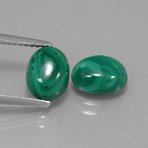 Achetez naturel ct vert malachite gems, coupe ovale, en provenance congo chez gemselect. en stock, livraison internationale!