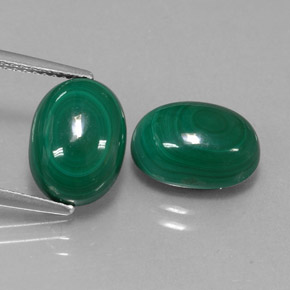 Achetez naturel ct vert malachite gems, coupe ovale, en provenance congo chez gemselect. en stock, livraison internationale!